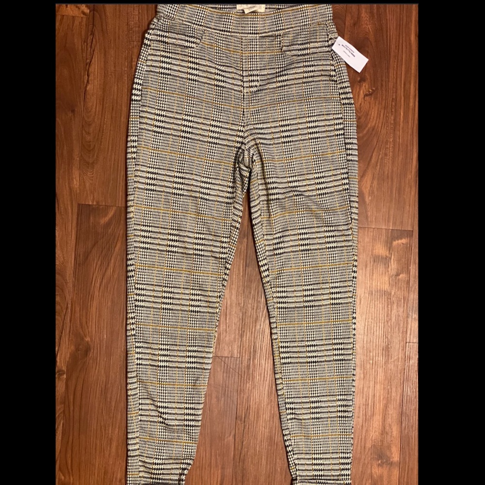 Tilly’s pants . New with tags